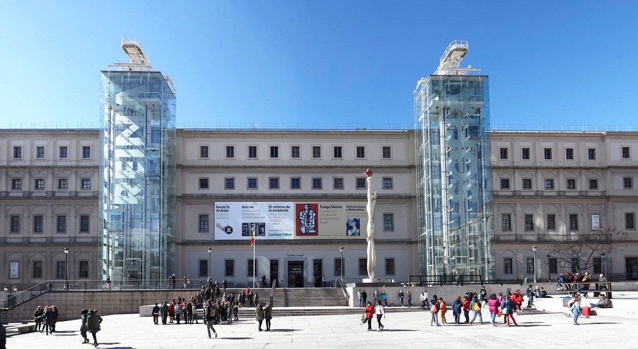 Fernando Pessoa chegou ao Museu Rainha Sofia em Madrid | VerPortugal